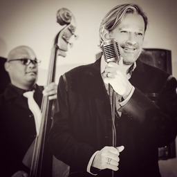 Top Wedding Singer Ike Moriz band live at Vineyard Hotel Cape Town 2015