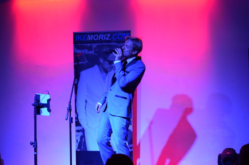 Ike Moriz Valentines Day concert Strand Helderberg Somerset West swing jazz Sinatra Bublé Simone rat pack tribute hits springbok blues restaurant romantic wonderful evening show love swings my baby just cares for me